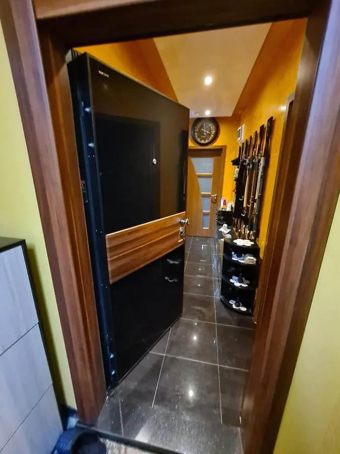 Super Luxury Room For Two In The Center Of Burgas Homestay